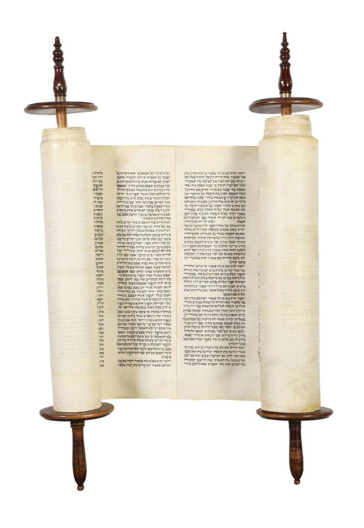 Sefer-Torah Ashkenazi (Beit Yosef)